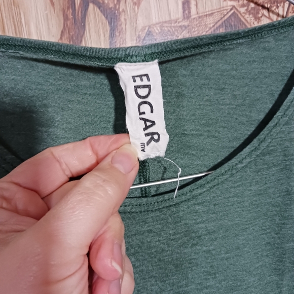 EDGAR Sustainable Organic Cotton and Recycled Plastic Muscle Tank Top Si… - Picture 3 of 6